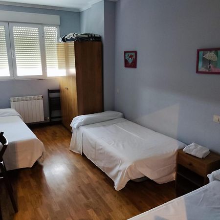 Pension Las Matillas Miranda de Ebro Exteriör bild